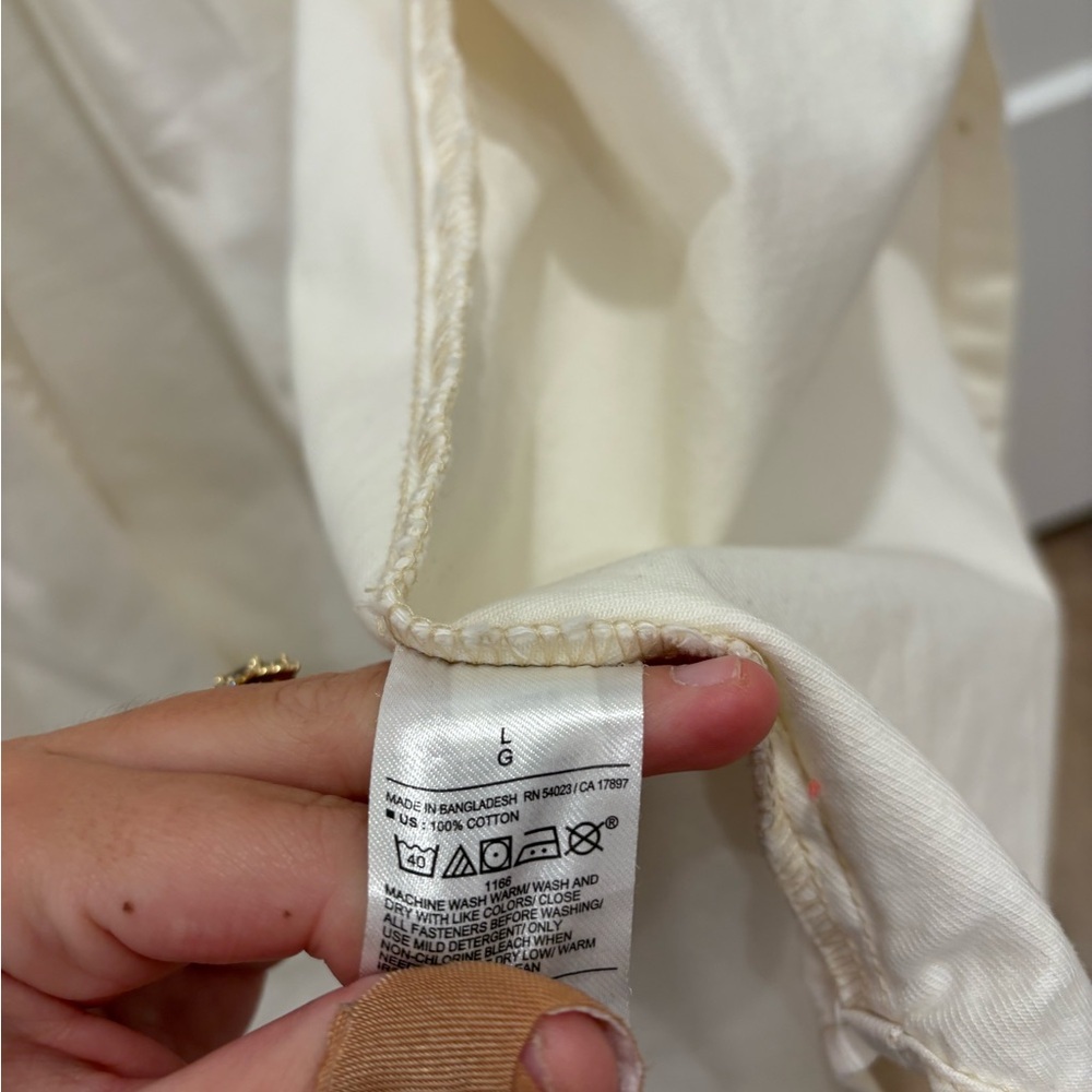 Old Navy White Button Down Shirt - Picture 4 of 7